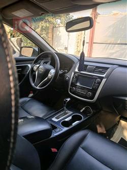 نيسان ألتيما